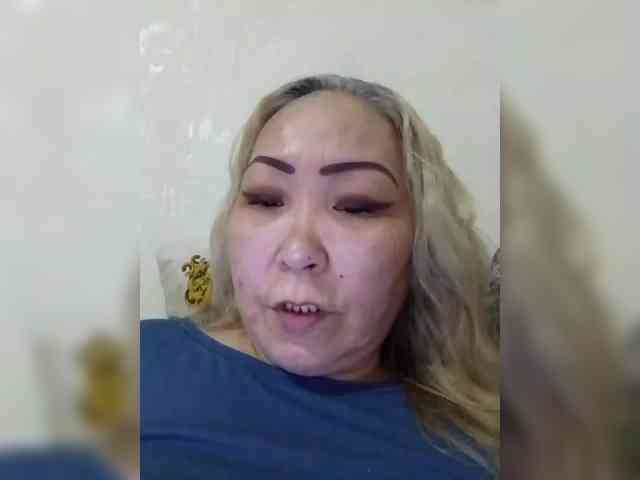 Financially_Poor webcam