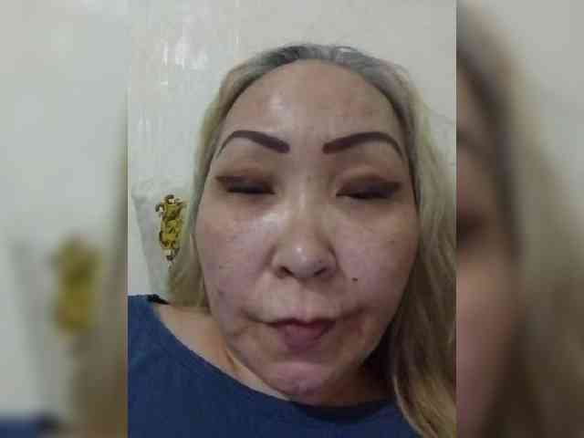 Financially_Poor webcam