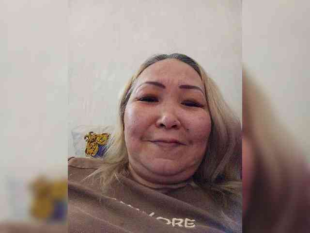Financially_Poor webcam