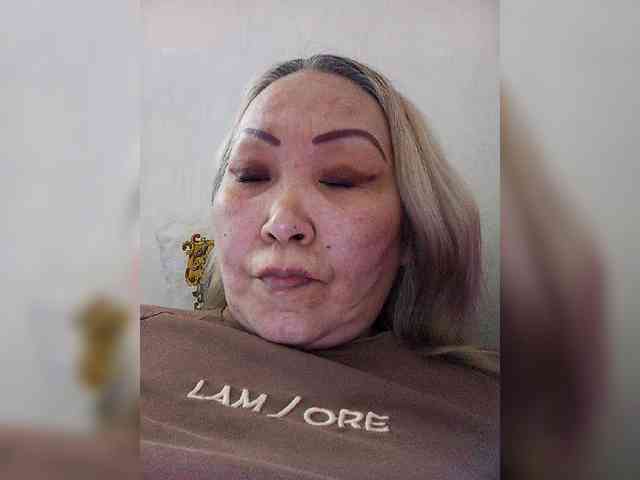 Financially_Poor webcam