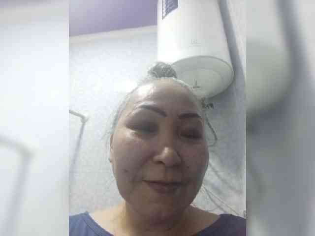 Financially_Poor webcam
