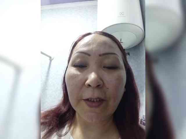 Financially_Poor webcam