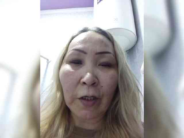 Financially_Poor webcam