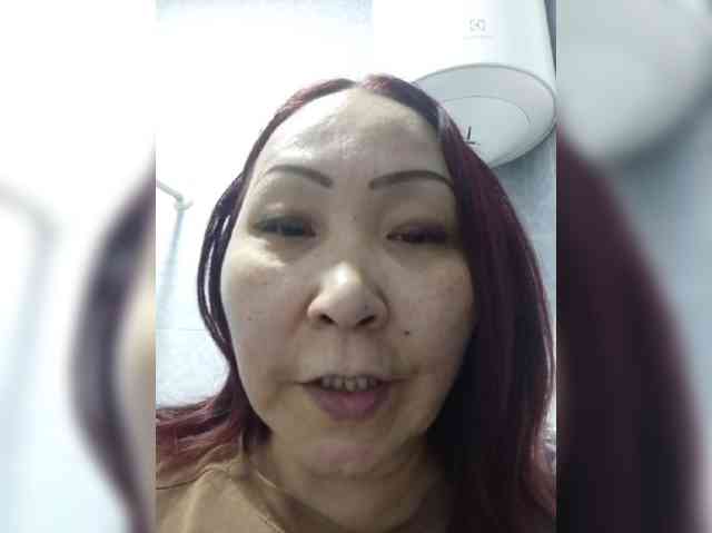 Financially_Poor webcam