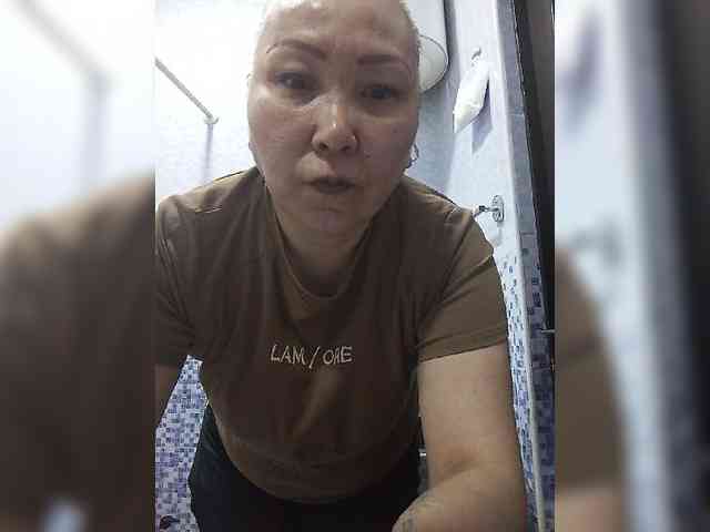 Модель: Queentis