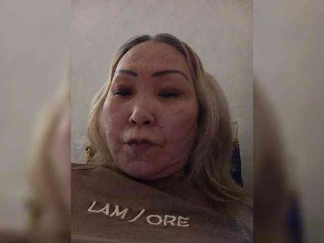 Financially_Poor webcam