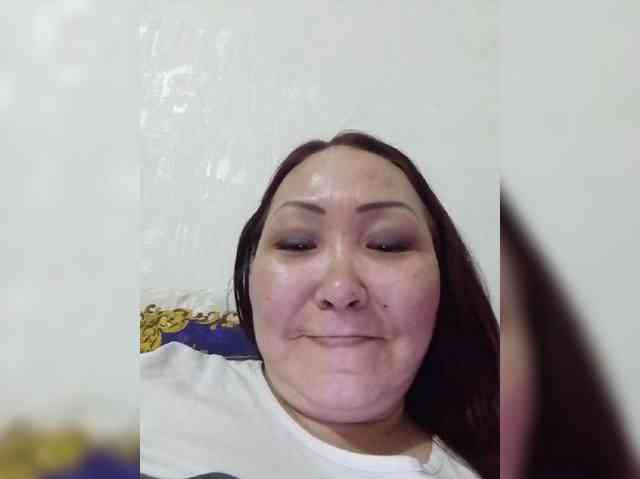 Financially_Poor webcam
