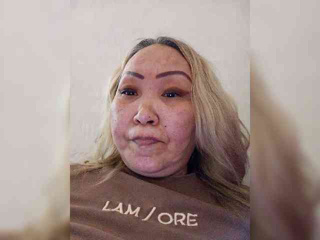 Financially_Poor webcam