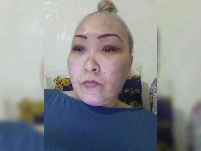 Financially_Poor webcam