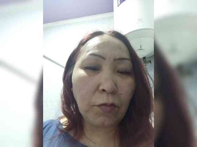 Financially_Poor webcam