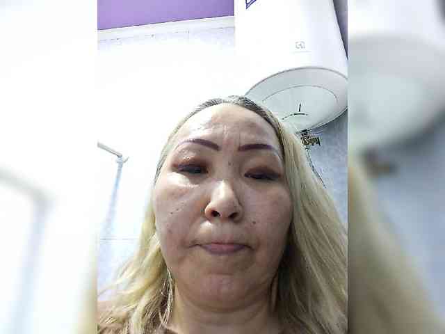 Financially_Poor webcam