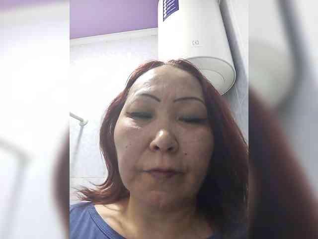 Financially_Poor webcam