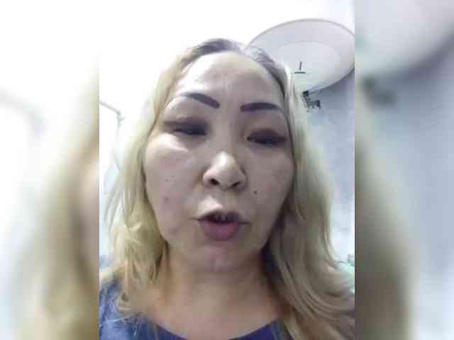 Financially_Poor webcam