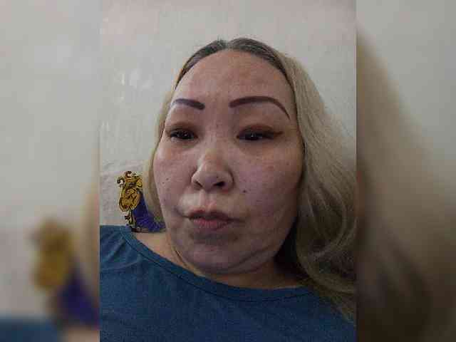 Financially_Poor webcam