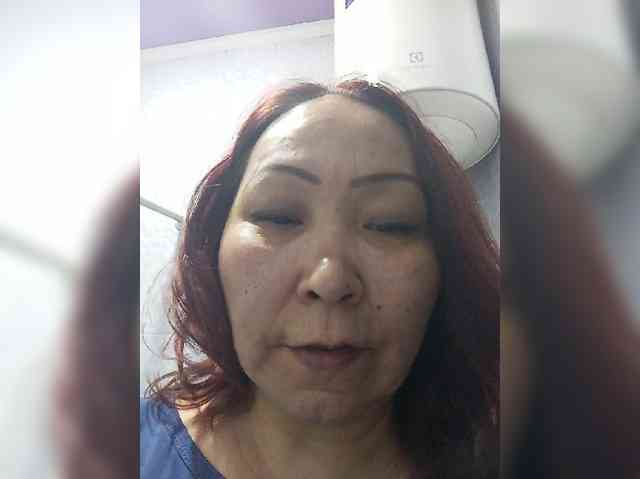 Financially_Poor webcam