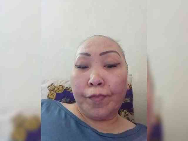 Financially_Poor webcam