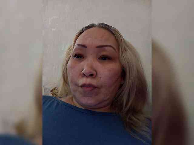Financially_Poor webcam