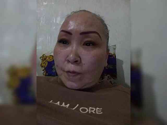 Financially_Poor webcam