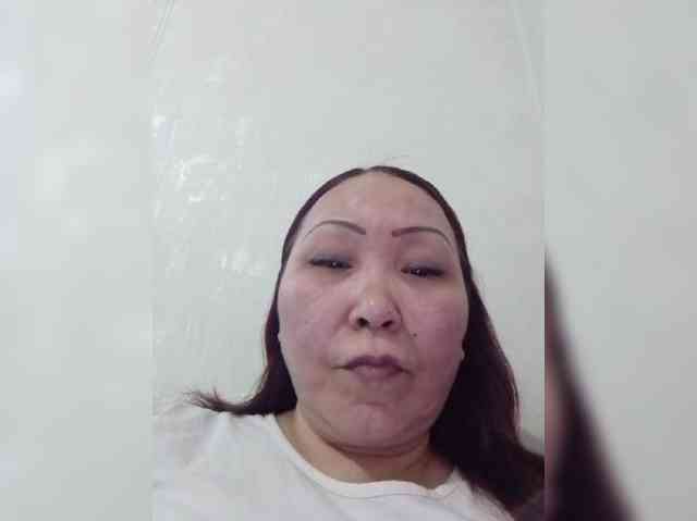 Financially_Poor webcam