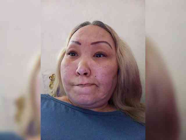 Financially_Poor webcam