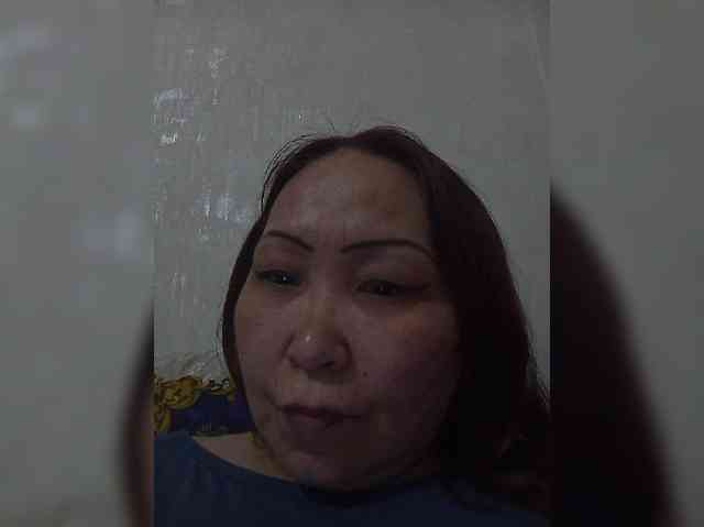 Financially_Poor webcam