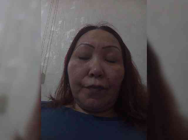 Financially_Poor webcam