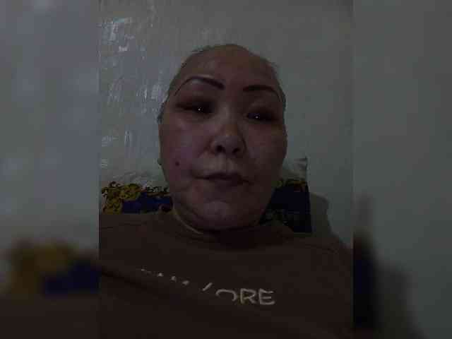 Financially_Poor webcam