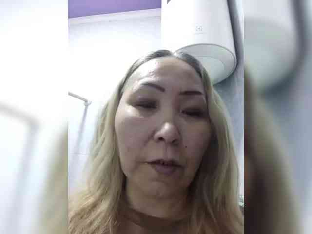 Financially_Poor webcam