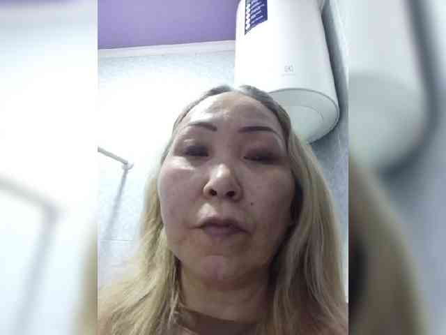 Financially_Poor webcam