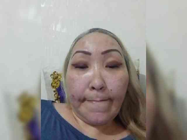Financially_Poor webcam