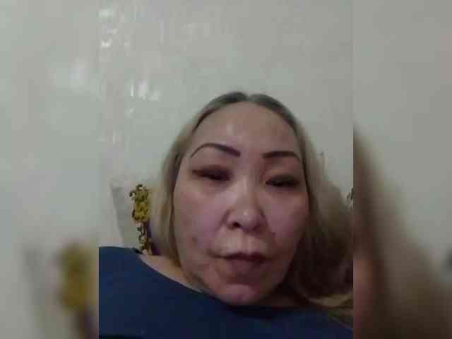 Financially_Poor webcam