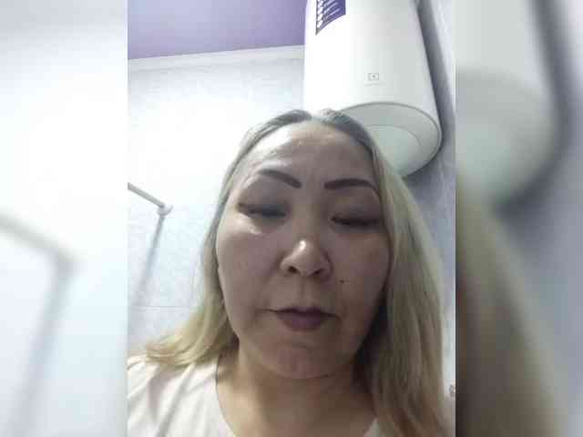 Financially_Poor webcam