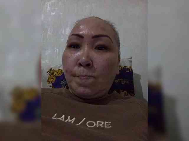Financially_Poor webcam