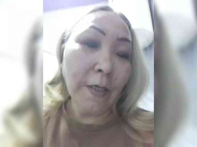 Financially_Poor webcam