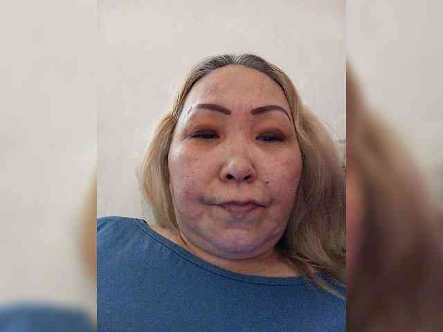 Financially_Poor webcam