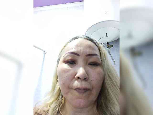 Financially_Poor webcam