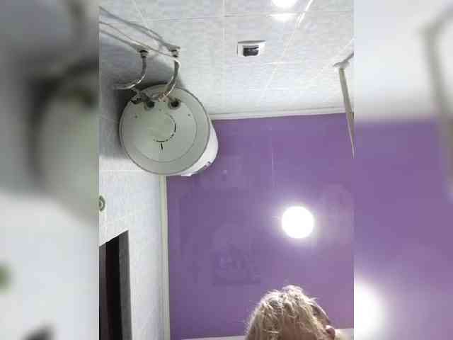 Financially_Poor webcam