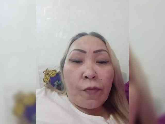 Financially_Poor webcam