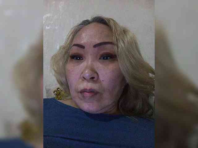 Financially_Poor webcam