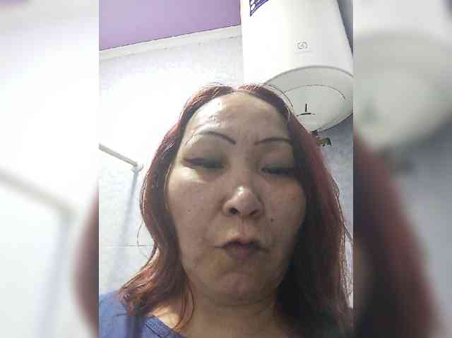 Financially_Poor webcam