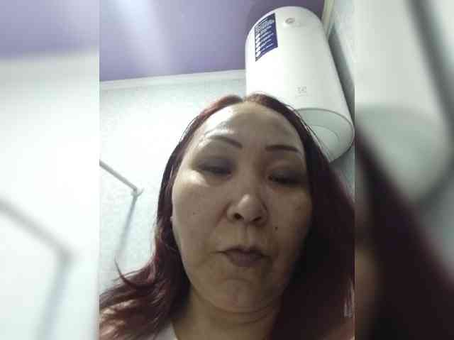 Financially_Poor webcam