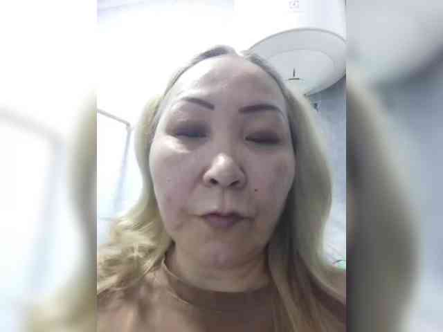 Financially_Poor webcam