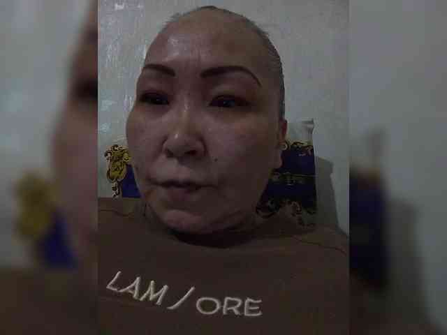 Financially_Poor webcam