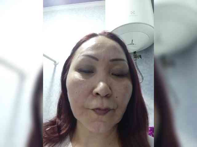 Financially_Poor webcam