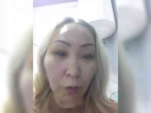 Financially_Poor webcam