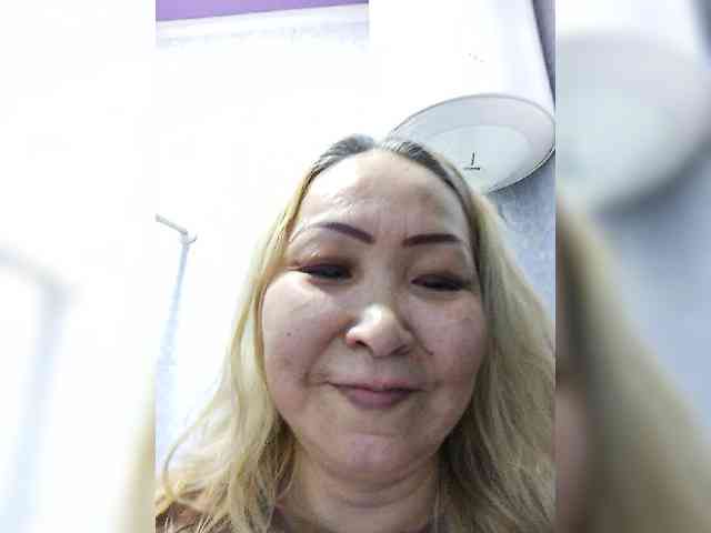 Financially_Poor webcam