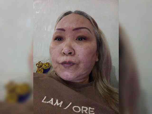 Financially_Poor webcam