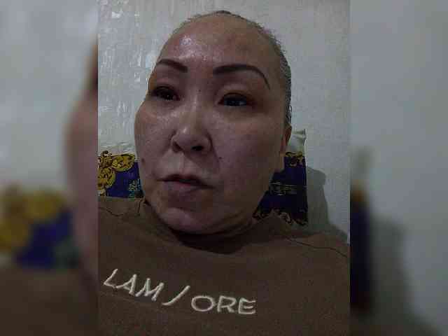 Financially_Poor webcam