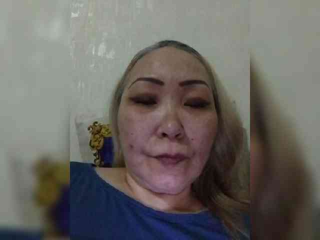 Financially_Poor webcam