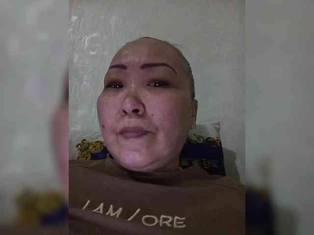 Financially_Poor webcam